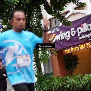 Runner Photo 8890249