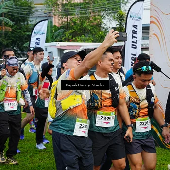 Runner Photo 8890271