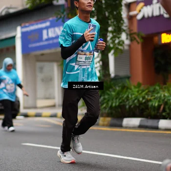 Runner Photo 8890274