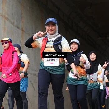 Runner Photo 8890277