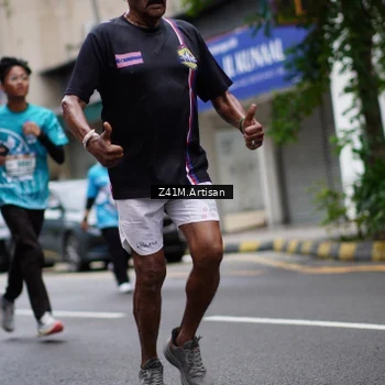 Runner Photo 8890290