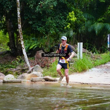 Runner Photo 8890294