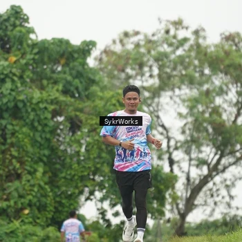Runner Photo 8890331