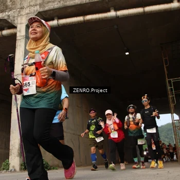 Runner Photo 8890390