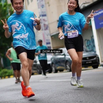 Runner Photo 8890391