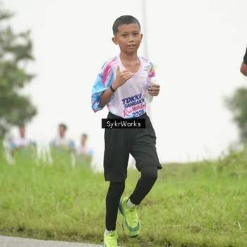 Runner Photo 8890403