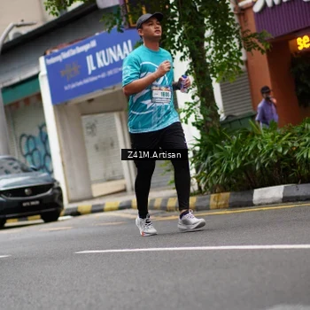 Runner Photo 8890414