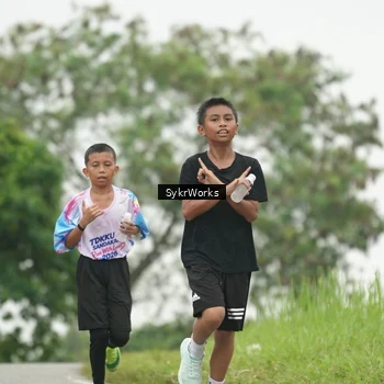 Runner Photo 8890415