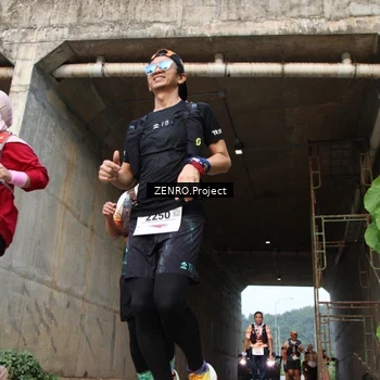 Runner Photo 8890456