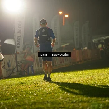 Runner Photo 8890468