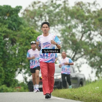 Runner Photo 8890469