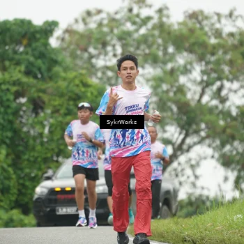 Runner Photo 8890479