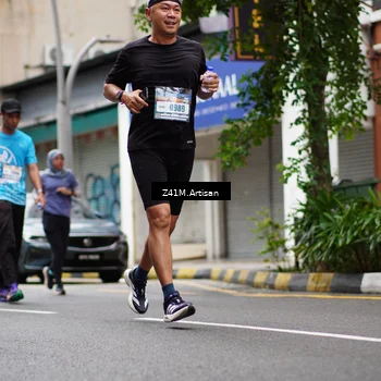 Runner Photo 8890528
