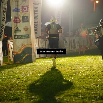 Runner Photo 8890532