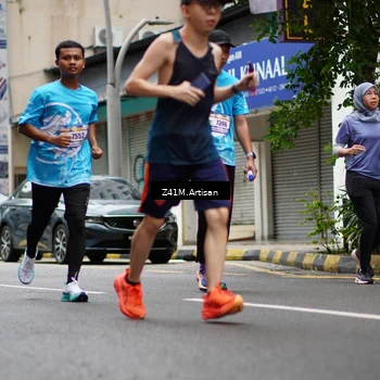 Runner Photo 8890549