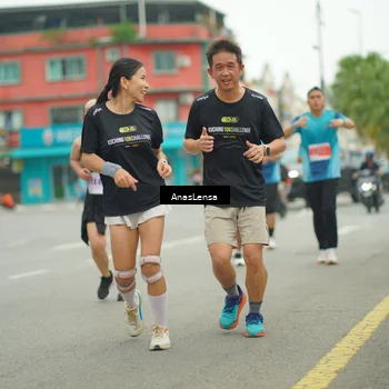 Runner Photo 8890597