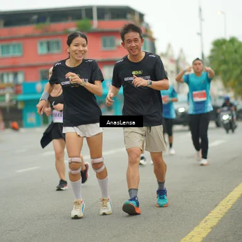 Runner Photo 8890603