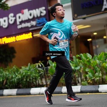 Runner Photo 8890648