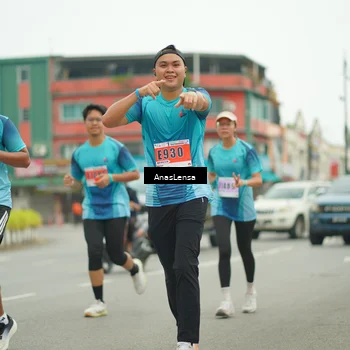 Runner Photo 8890658