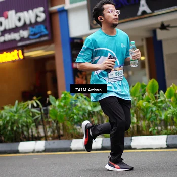 Runner Photo 8890676