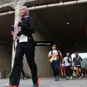 Runner Photo 8890681