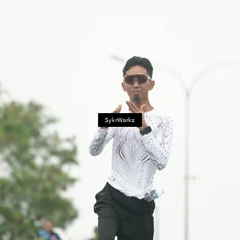 Runner Photo 8890709