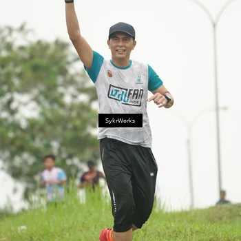 Runner Photo 8890758
