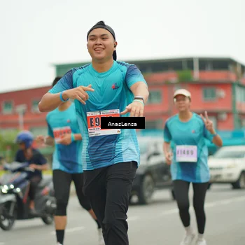Runner Photo 8890842