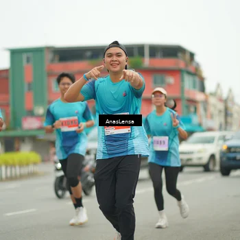 Runner Photo 8890850