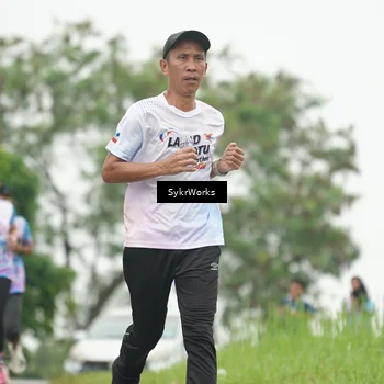 Runner Photo 8890852