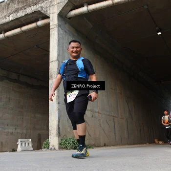 Runner Photo 8890916