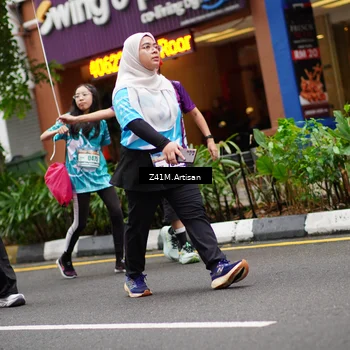 Runner Photo 8891073