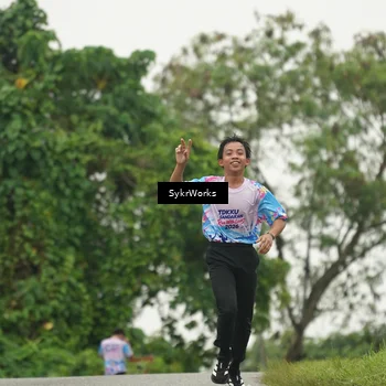 Runner Photo 8891100
