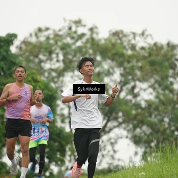 Runner Photo 8891145