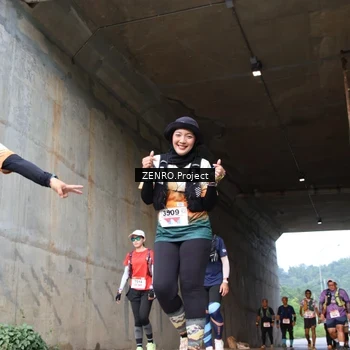 Runner Photo 8891309