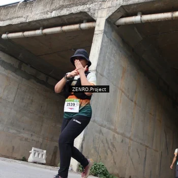 Runner Photo 8891310