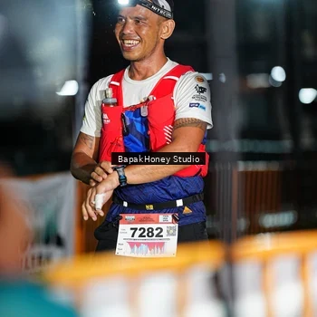 Runner Photo 8891393