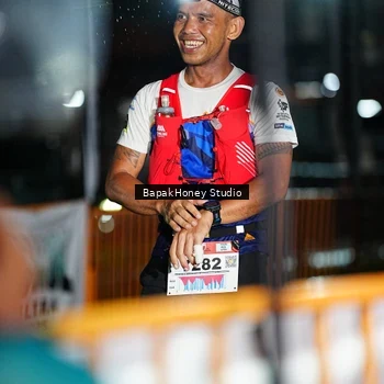 Runner Photo 8891400