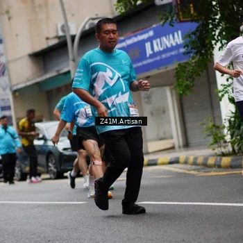 Runner Photo 8891413