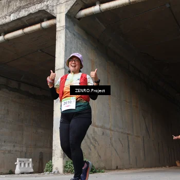 Runner Photo 8891422