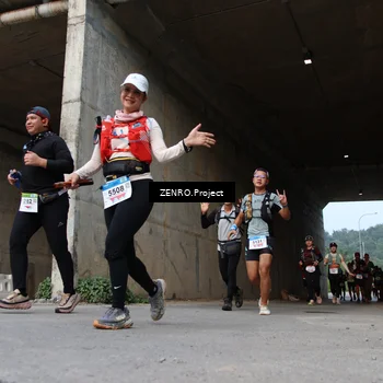 Runner Photo 8891456