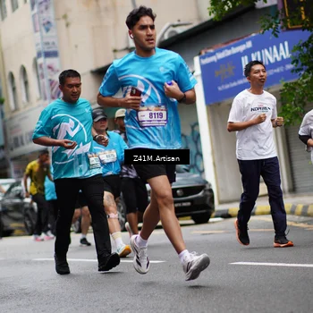 Runner Photo 8891480
