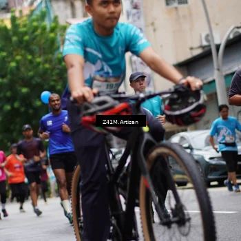 Runner Photo 8891638