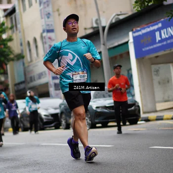 Runner Photo 8891699