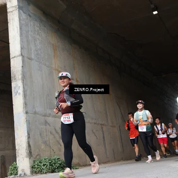 Runner Photo 8891705