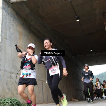 Runner Photo 8891749