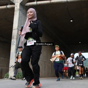 Runner Photo 8891838