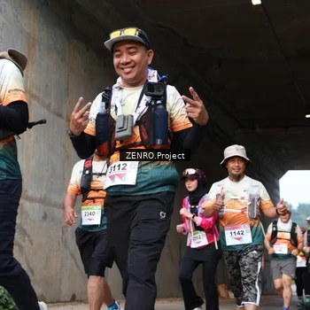 Runner Photo 8891842