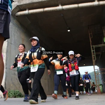 Runner Photo 8891882