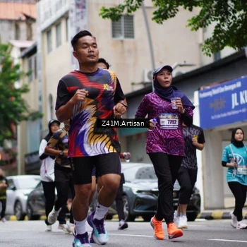 Runner Photo 8891919